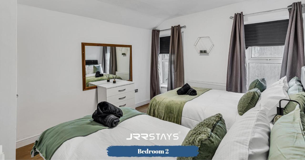 Cardiff Stylish 2 Bedroom Sleeps 6 Wi-Fi - Jrr Stays المظهر الخارجي الصورة