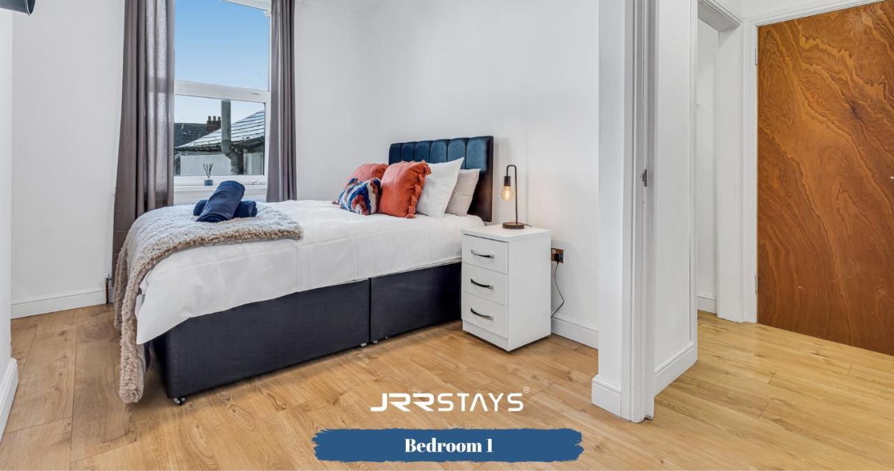 Cardiff Stylish 2 Bedroom Sleeps 6 Wi-Fi - Jrr Stays المظهر الخارجي الصورة